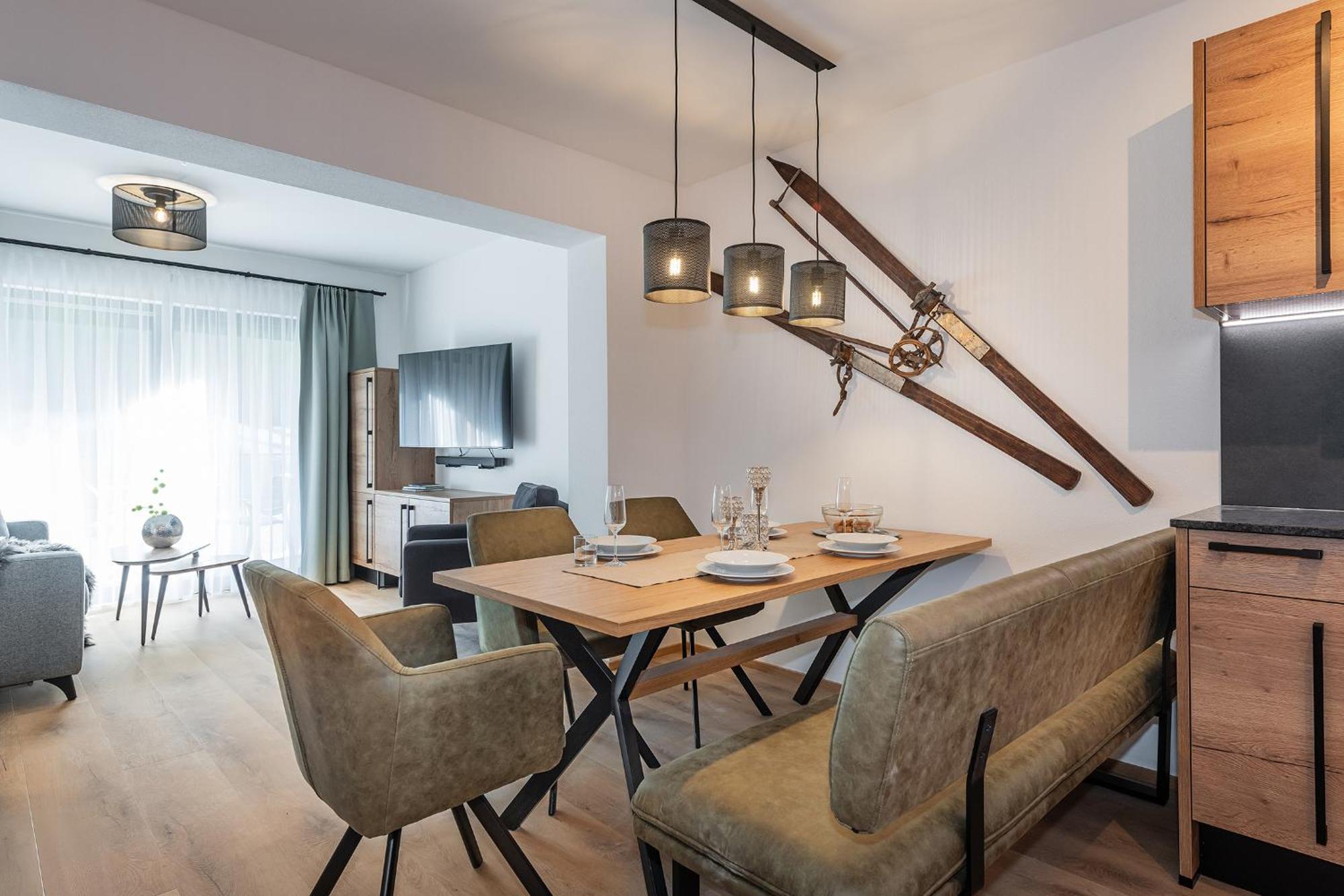 Alpenparks Hotel & Apartment Taxacher Kirchberg in Tirol Exterior photo