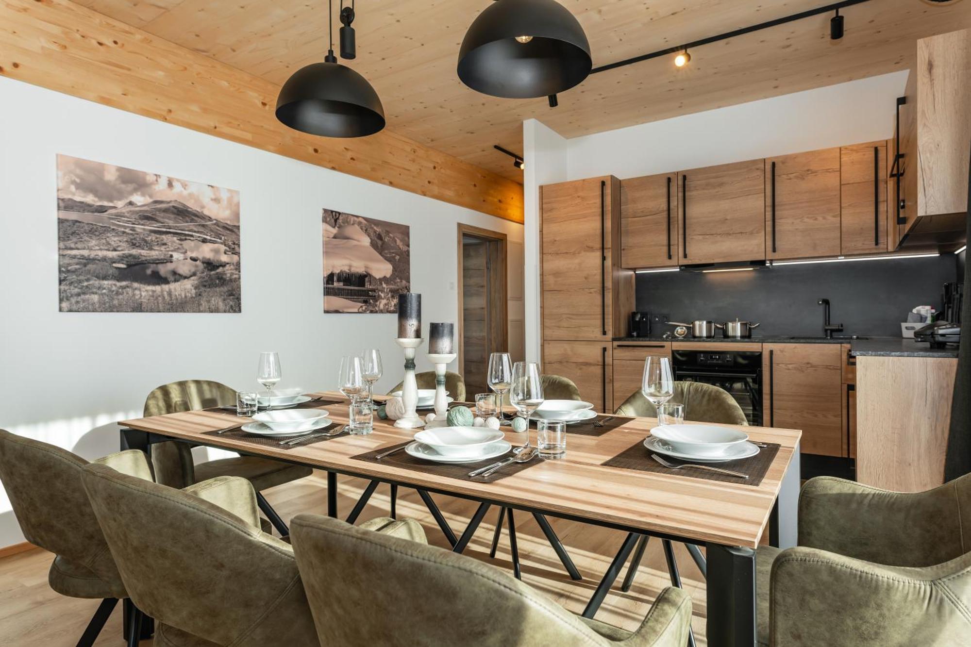 Alpenparks Hotel & Apartment Taxacher Kirchberg in Tirol Room photo