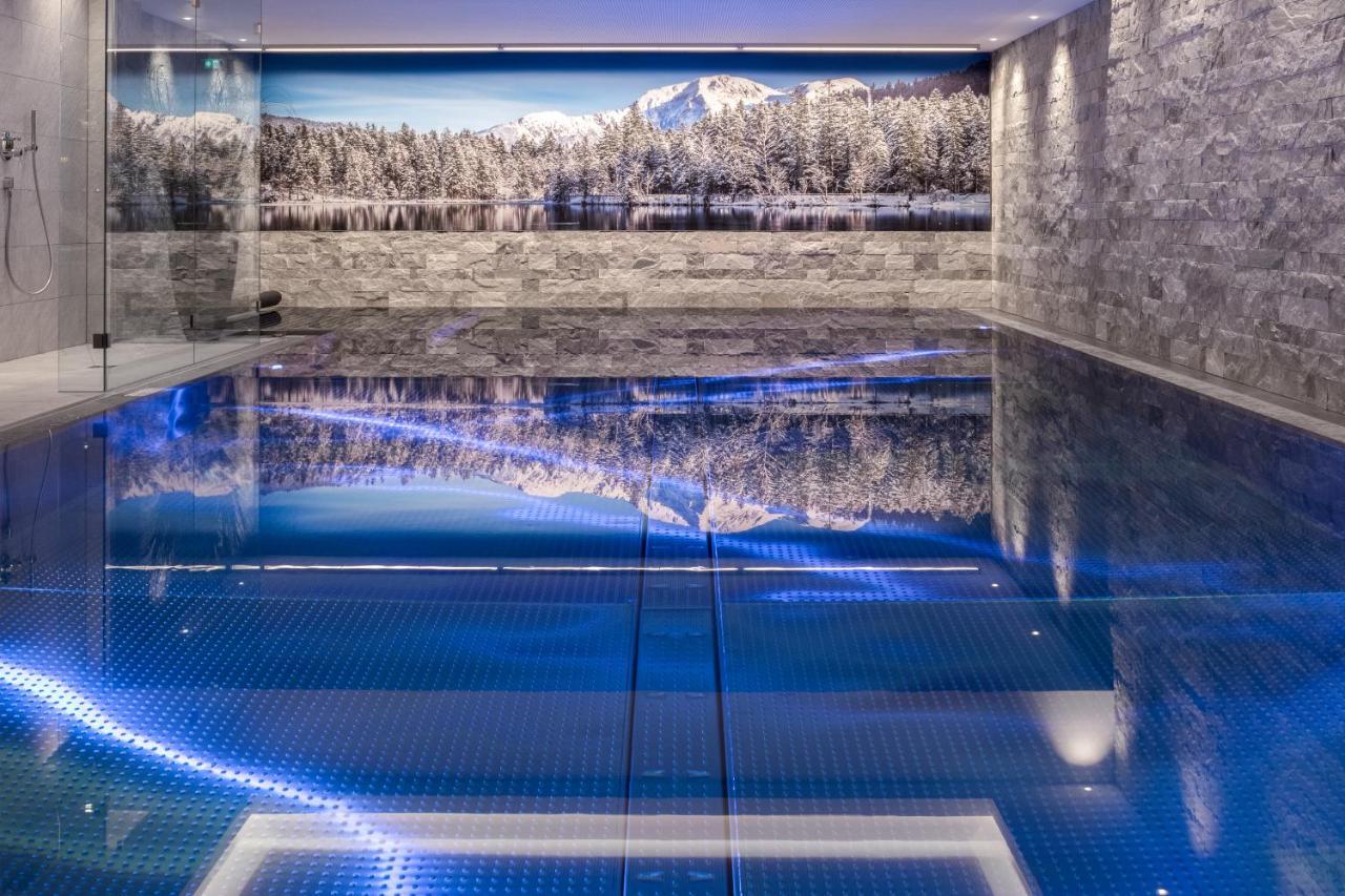Alpenparks Hotel & Apartment Taxacher Kirchberg in Tirol Room photo